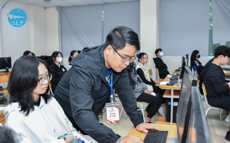 Nên chọn ĐGTD hay ĐGNL