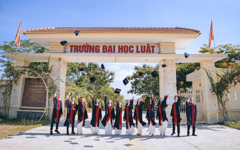 Đại học Luật Huế