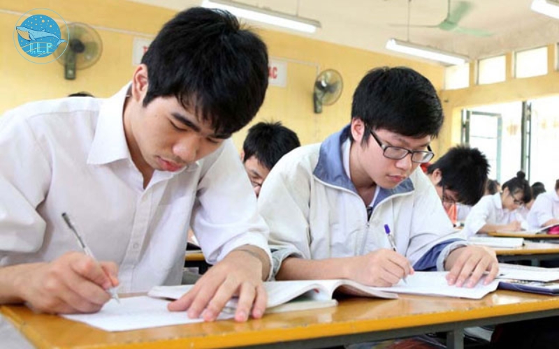 Học lực khá nên chọn trường đại học nào