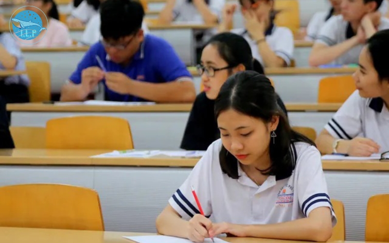 Điểm chuẩn thi ĐGNL là gì? Hiểu đúng để không nhầm lẫn